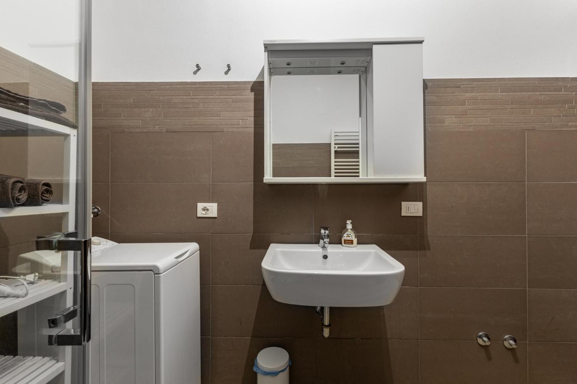 Apartamento Monolocale Con Balcone Self Check In Milano Sempione Exterior foto