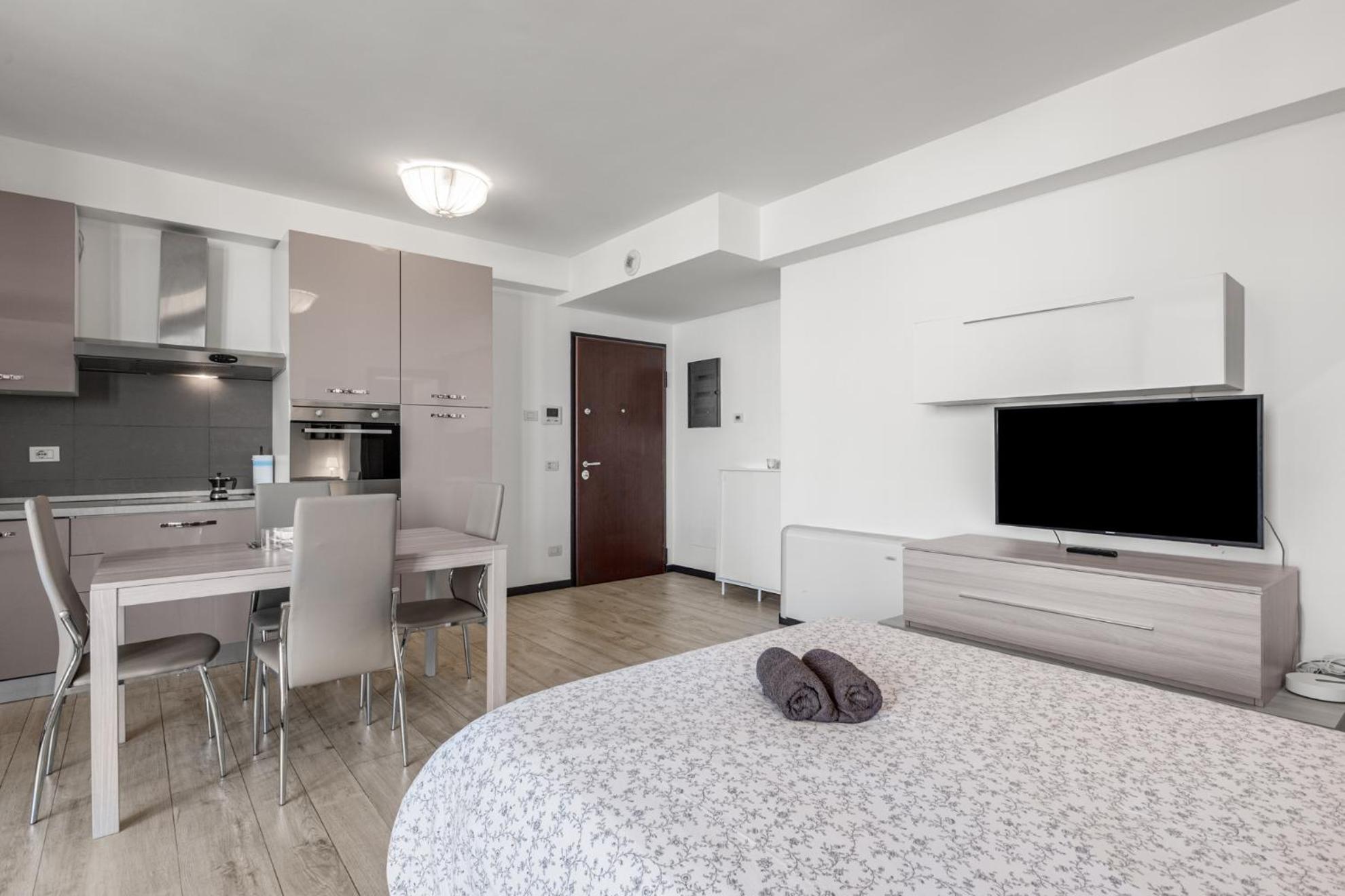 Apartamento Monolocale Con Balcone Self Check In Milano Sempione Exterior foto