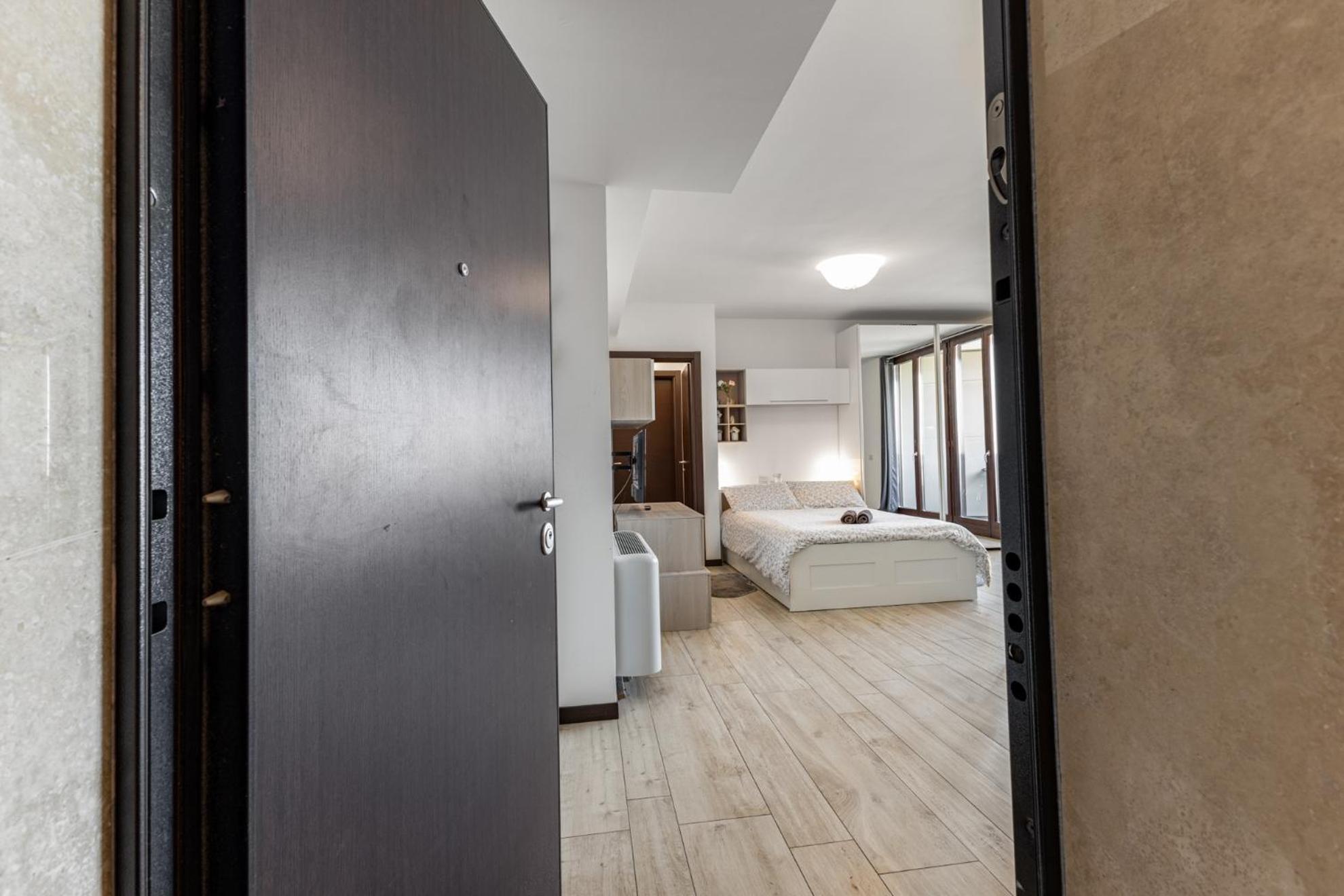 Apartamento Monolocale Con Balcone Self Check In Milano Sempione Exterior foto